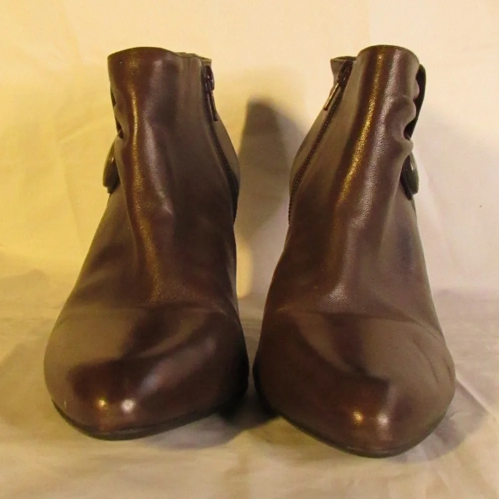 Michelle D brown heeled ankle boots